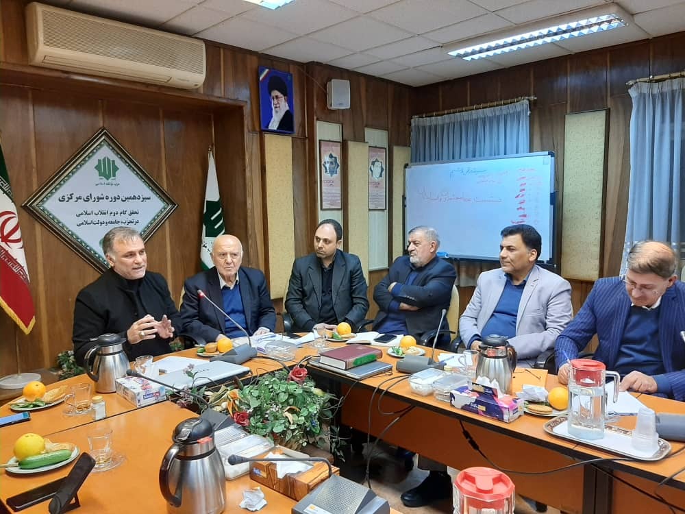 رئیس هیئت فوتبال تهران: حاشیه‌ها را از فوتبال تهران دور می‌کنیم