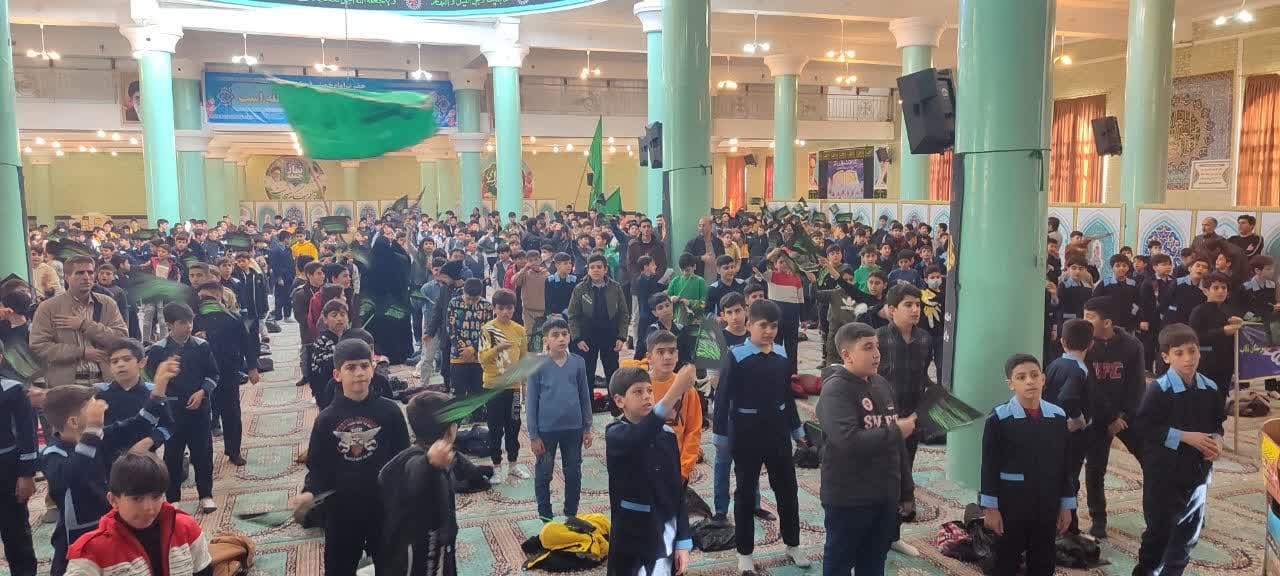 اجتماع نوگلان فاطمی در تکاب اجتماع نوگلان فاطمی در تکاب