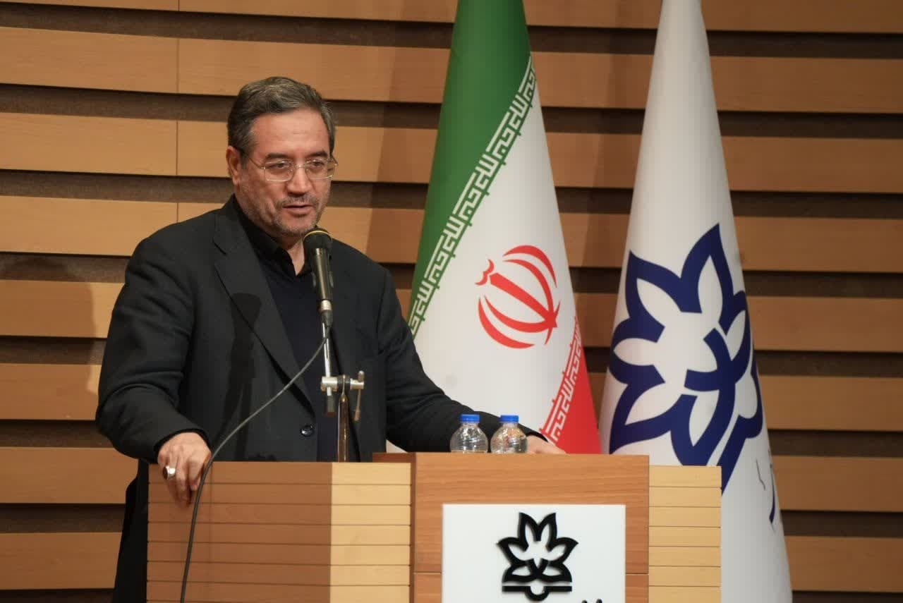 دانشگاهها در احیای دریاچه ارومیه نقشآفرین باشند دانشگاهها در احیای دریاچه ارومیه نقشآفرین باشند