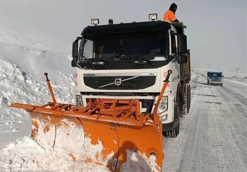 برف‌روبی بیش از ۱۸۰۰ راه روستایی در استان همدان 