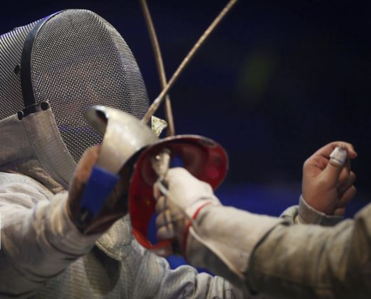 حضور ۱۷ بانوی شمشیرباز خوزستانی در اردوی آماده‌سازی و رقابت‌های دوستانه