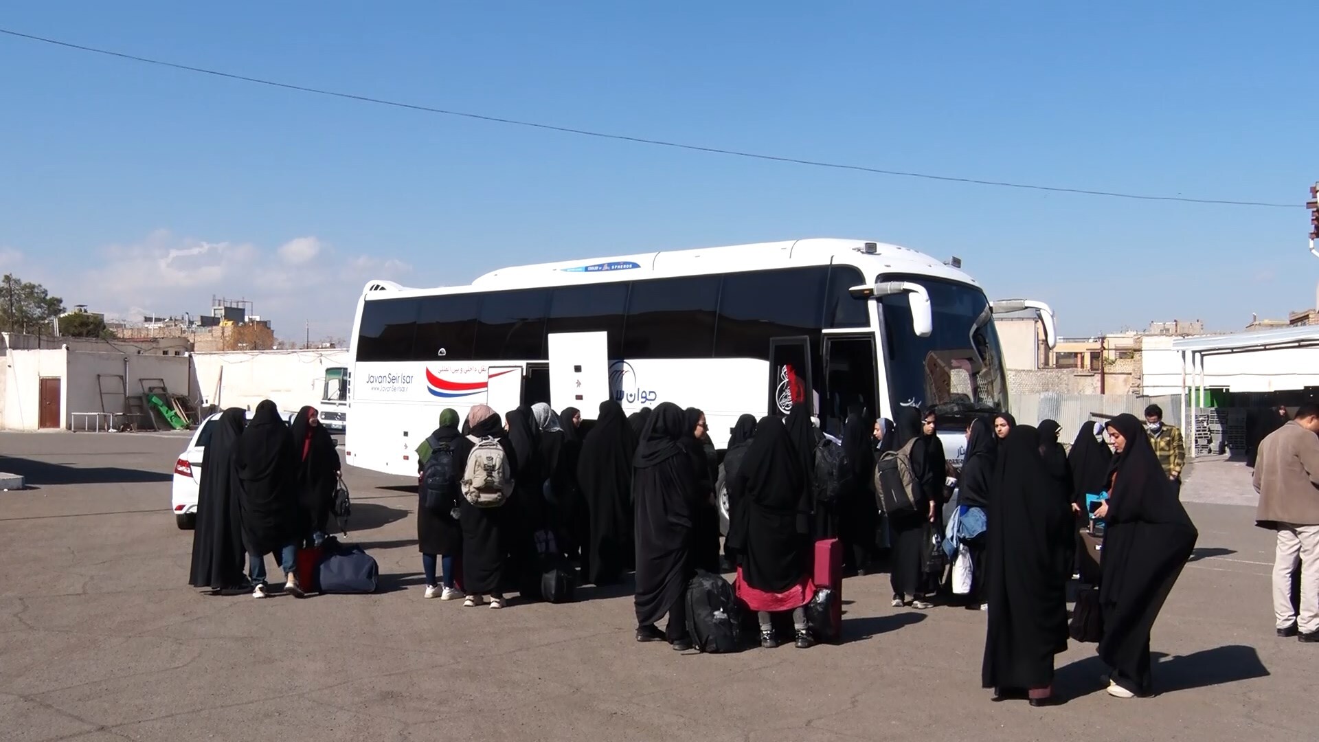 اعزام  بیش از ۸۰۰ نفر از دانشجویان دانشگاه‌های کاشان به مناطق عملیاتی جنوب کشور