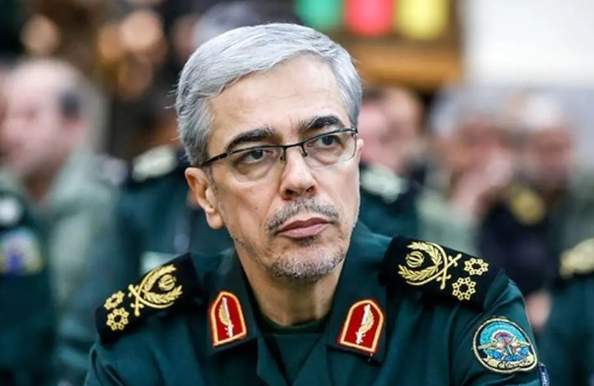 **** رشادت پزشکان در دفاع مقدس و دوران کرونا در حافظه ملت ایران جاودانه است **** رشادت پزشکان در دفاع مقدس و دوران کرونا در حافظه ملت ایران جاودانه است