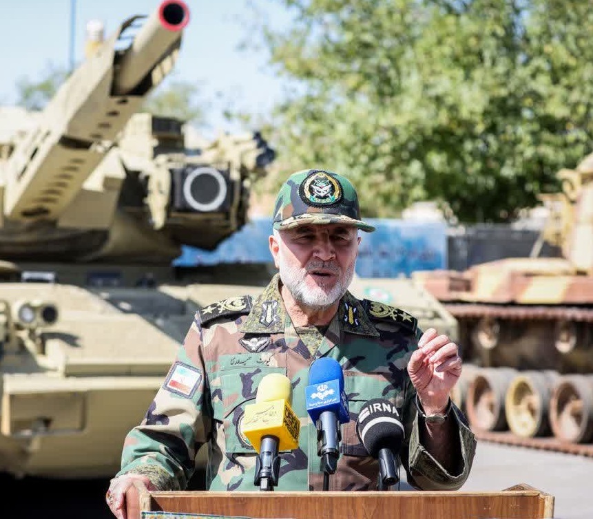 *** تانک ارتقایافته M۶۰ نیروی زمینی ارتش بر لبه فناوری حرکت میکند *** تانک ارتقایافته M۶۰ نیروی زمینی ارتش بر لبه فناوری حرکت میکند