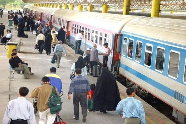 اعزام قطار‌های فوق‌العاده به کرمانشاه برای بازگشت مسافران اربعین