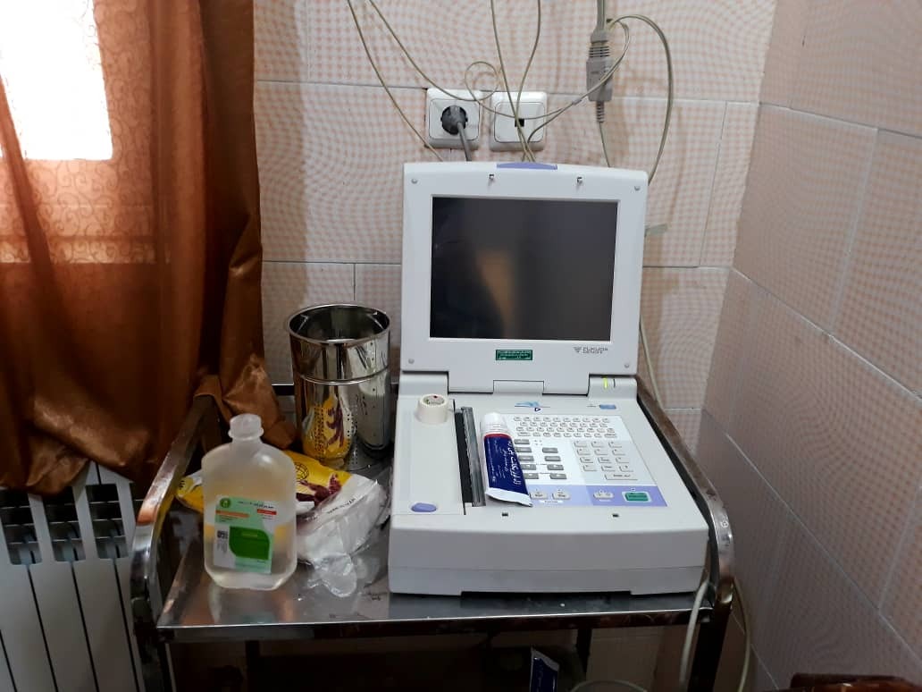 بررسی تجهیزات پزشکی در مراکز سلامت شهر و روستای دزفول