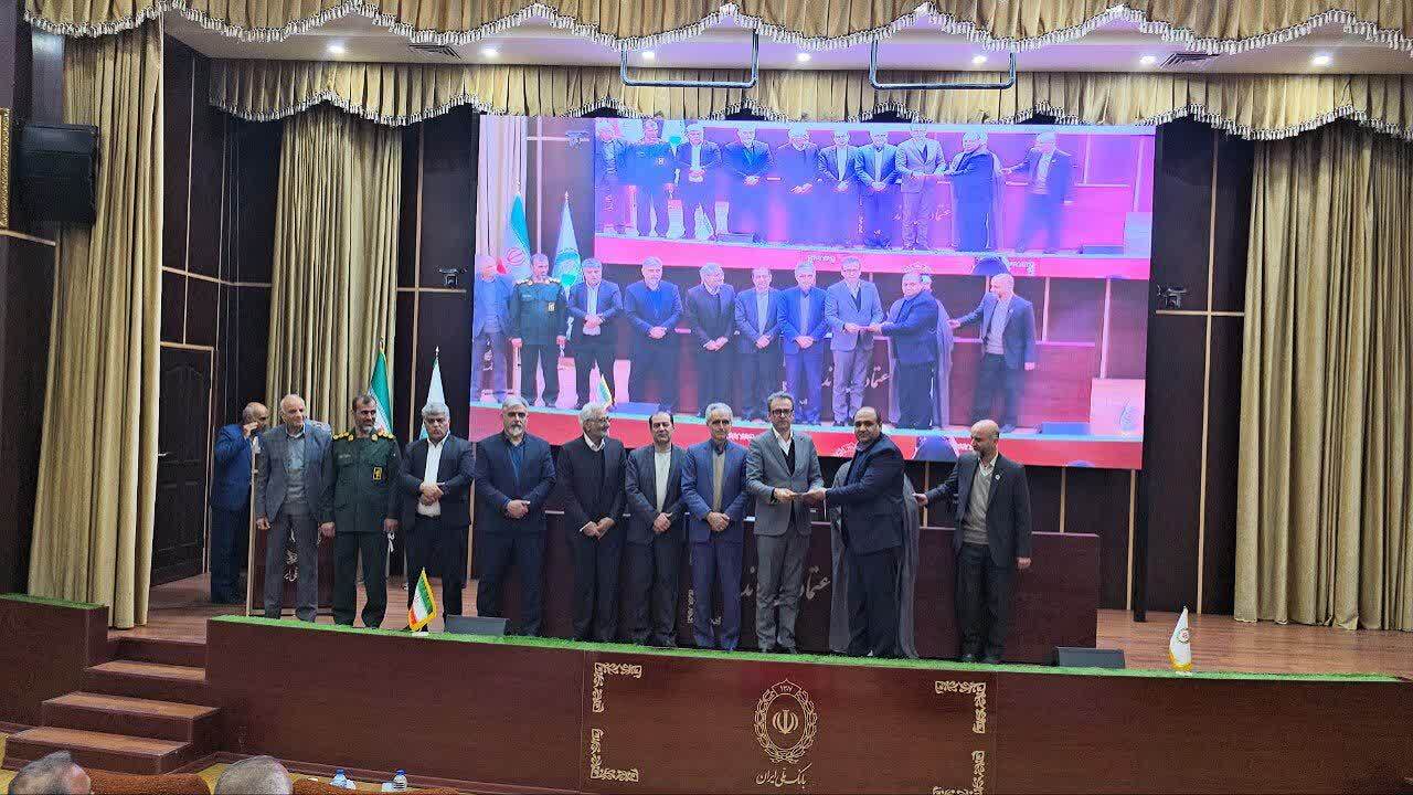 اعتبارات آبخیز داری و بیانبان زدایی خراسان جنوبی برای سال آینده بیشتر میشود اعتبارات آبخیز داری و بیانبان زدایی خراسان جنوبی برای سال آینده بیشتر میشود