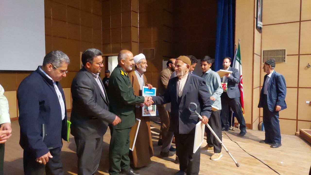 سومین یادواره ۳۳ شهید ورزشکار بردسکن سومین یادواره ۳۳ شهید ورزشکار بردسکن