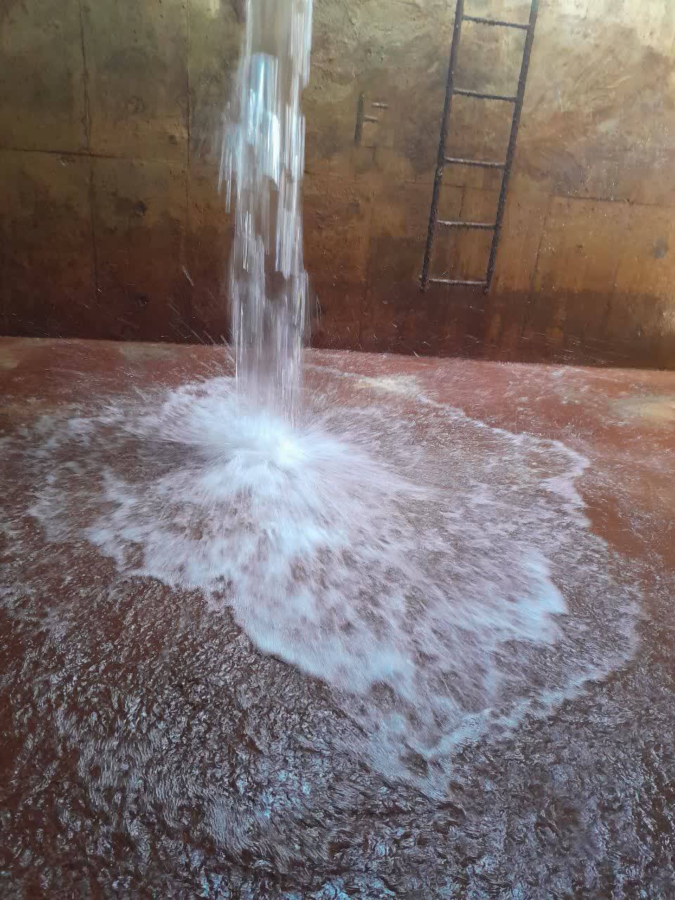 شستشوی بیش از ۱۲۸ هزار مترمکعب از مخازن خراسان شمالی