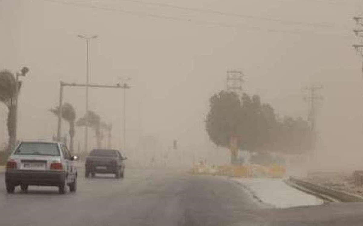 گرد و خاک و وزش باد نسبتاً شدید در کرمان گرد و خاک و وزش باد نسبتاً شدید در کرمان