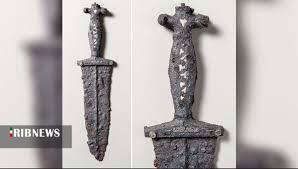 کشف خنجر باستانی در دورود