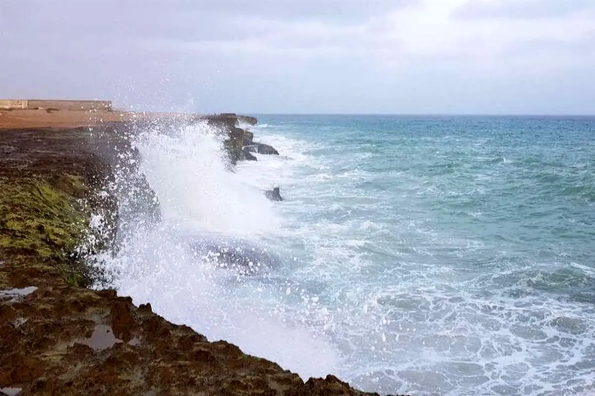 وزش باد‌های جنوب شرقی و مواج شدن در هرمزگان