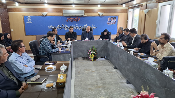 اضافه شدن هزار هکتار به عرصه گلخانه‌های لرستان