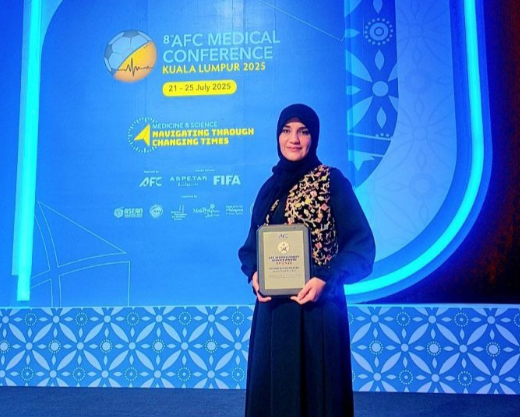 جایزه برنز پزشکی آسیا در دستان فیزیوتراپیست تیم ملی فوتبال بانوان ایران