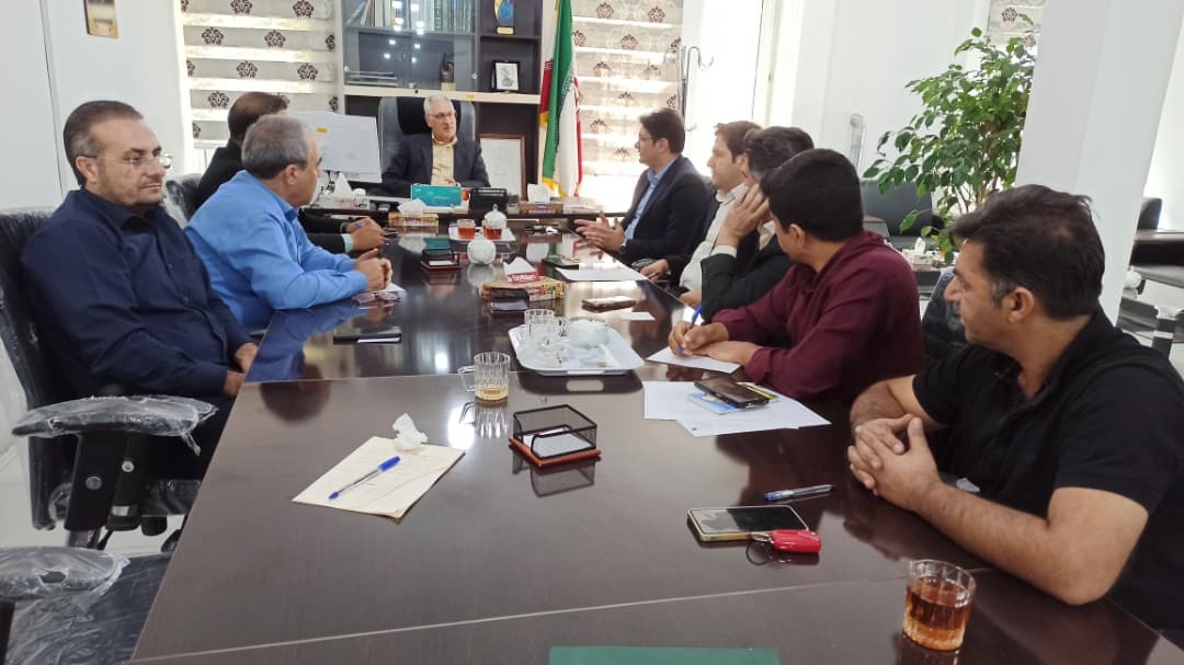 تخلیه اضافه بتن و شستشوی میکسر در خیابان ها ممنوع است تخلیه اضافه بتن و شستشوی میکسر در خیابان ها ممنوع است