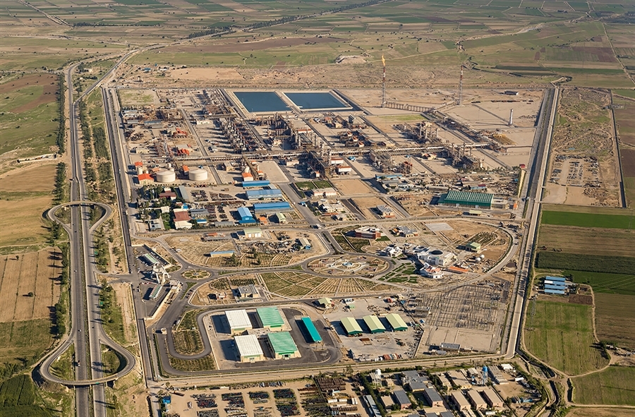 گام پالایشگاه بیدبلند خلیج فارس در مسیر صنعت سبز