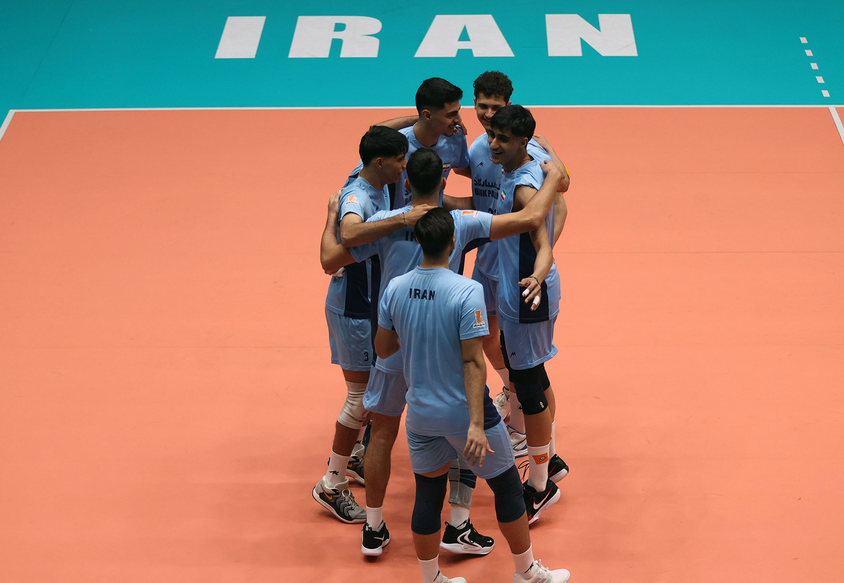 پیروزی تیم والیبال ایران مقابل چین