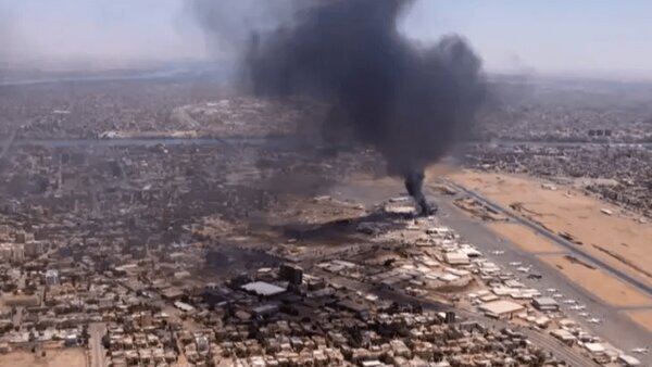 حمله پهپاد‌ها به فرودگاه در حال بازگشایی خارطوم
