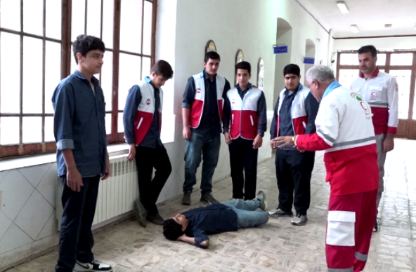 سنجش آمادگی دانش آموزان در بحران‌های احتمالی