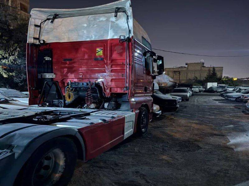 توقیف کامیون ۱۲۰ میلیاردی فاقد مجوز در شیراز