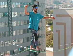 اسلک‌لاین (پیاده‌روی آسمان) در هفته فرهنگی اراک