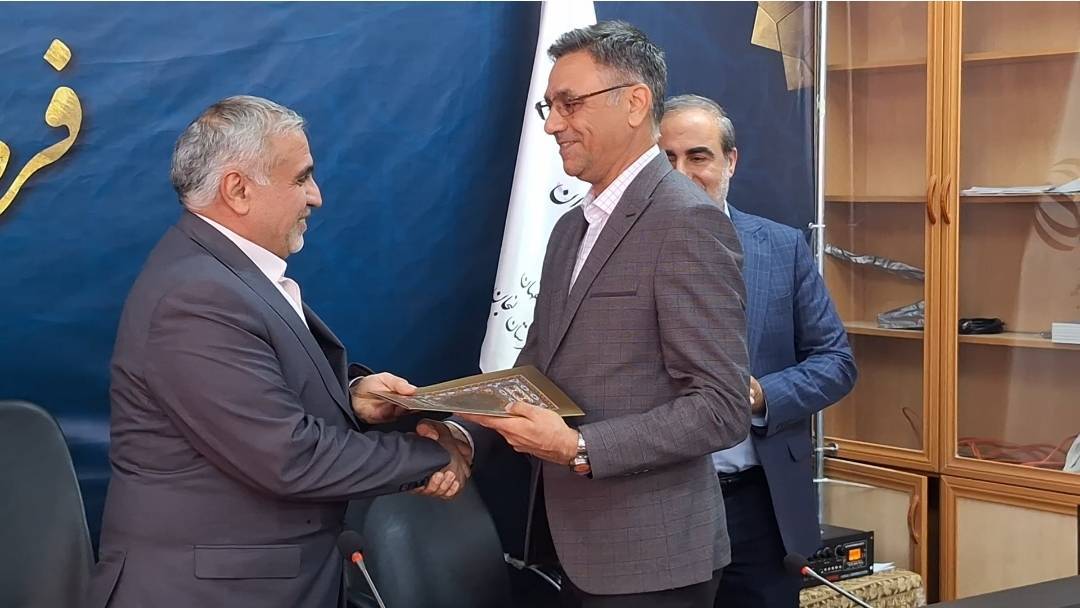 آیین تکریم و معافه رئیس جدید فرهنگ و ارشاد اسلامی لنجان