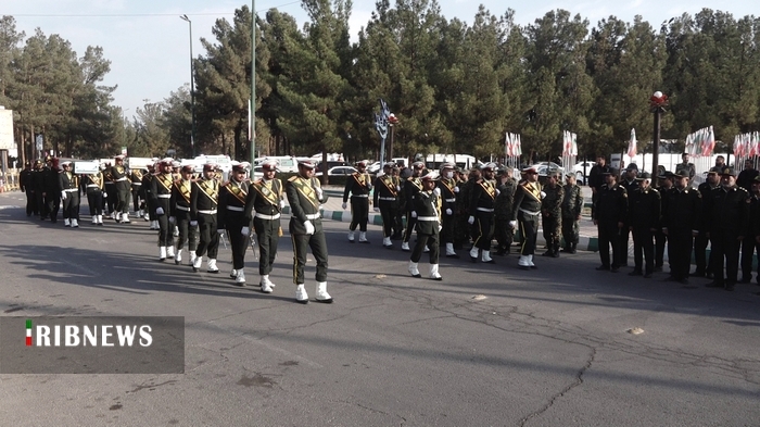 استقبال از هفت لاله گمنام دفاع مقدس در قم استقبال از هفت لاله گمنام دفاع مقدس در قم