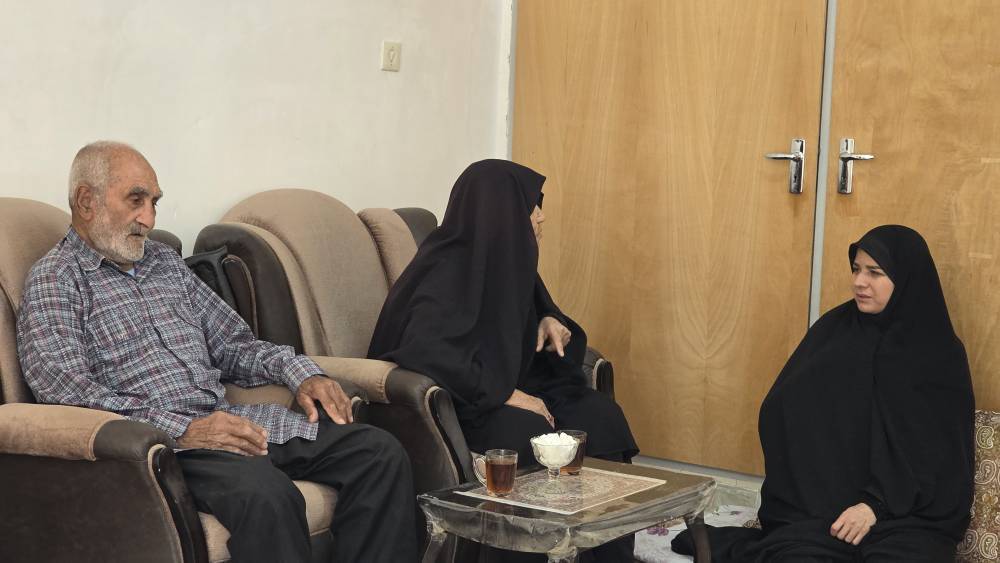 فرهنگ ایثار و شهادت؛ نماد استمرار ارزش‌های انقلاب اسلامی