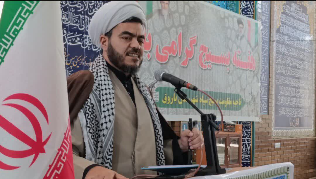 حضرت زهرا (س) پرچمدار دفاع از ولایت بود