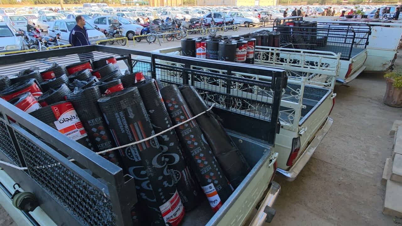 نصب ۳ هزار متر ایزوگام در مناطق محروم میبد نصب ۳ هزار متر ایزوگام در مناطق محروم میبد