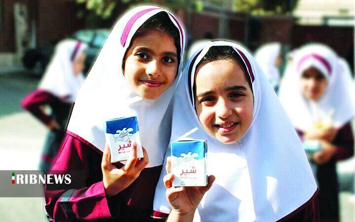 توزیع ۵۰ مرحله شیر رایگان در مدارس لرستان