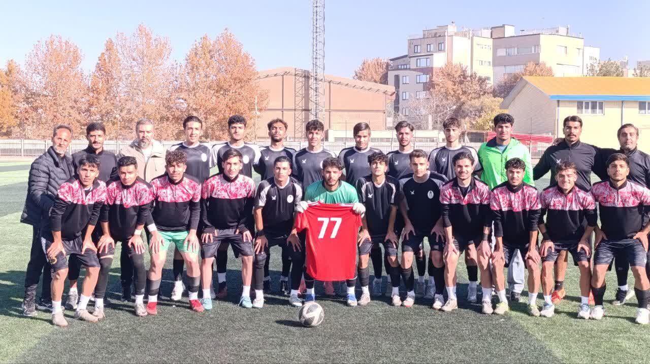 تیم شهرداری همدان، همچنان صدرنشین لیگ یک فوتبال جوانان تیم شهرداری همدان، همچنان صدرنشین لیگ یک فوتبال جوانان