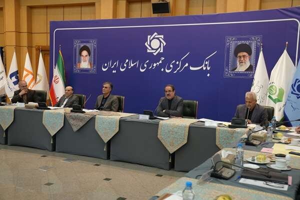 بی‌توجهی مدیران بانکی به تکالیف قانونی، عامل بروز بحران در بانک‌ها