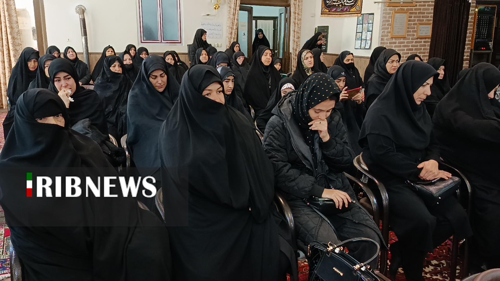 برگزاری مراسم شعر فاطمی در مراغه