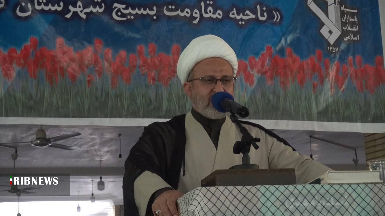 اجتماع بزرگ بسیجیان شهرستان کهگیلویه در مصلای دهدشت