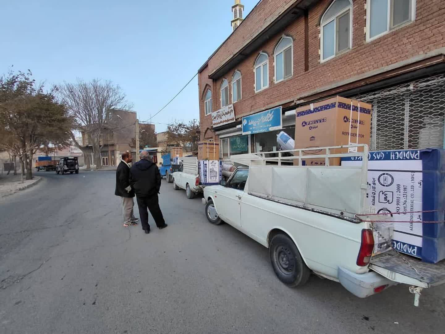 اهدای ۵ سری جهیزیه به نوعروسان در شهرستان نقده اهدای ۵ سری جهیزیه به نوعروسان در شهرستان نقده