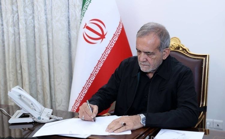 پیام رئیسجمهور به هفدهمین رویداد ملی «ترنم وحی» در کاشمر پیام رئیسجمهور به هفدهمین رویداد ملی «ترنم وحی» در کاشمر