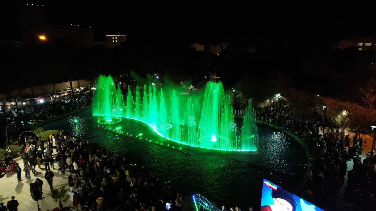 افتتاح بزرگ‌ترین آبنمای هارمونیک شرق کشور در سبزوار