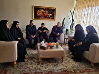 دیدار با خانواده شهید غلامرضا سرناز