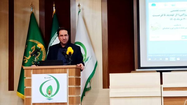 ظرفیت تولید ۴۰ هزار مگاوات برق در بیابان‌های ایران
