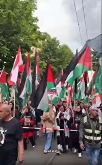 همبستگی با غزه و لبنان در برلین و سئول