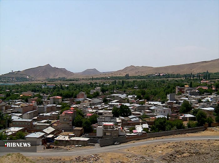 روستای بنیس در احاطه کمربند سبز